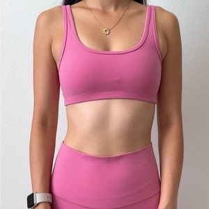 Aritzia tna butter set